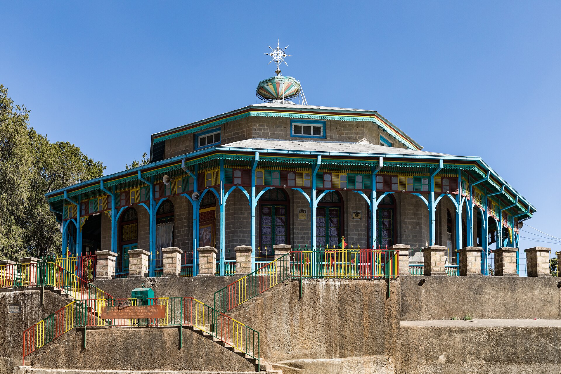 Addis Ababa as a Shewan City: Entoto, the Palace and the Choice of a Capital